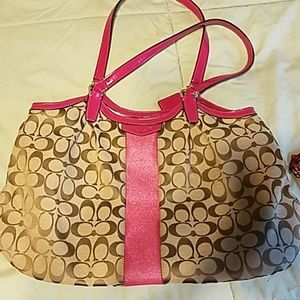 Coach bag w/ matching wristlet